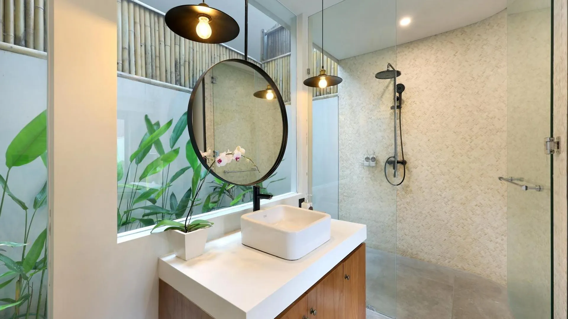 Red Sunset Villa - Berawa 坎古 印尼